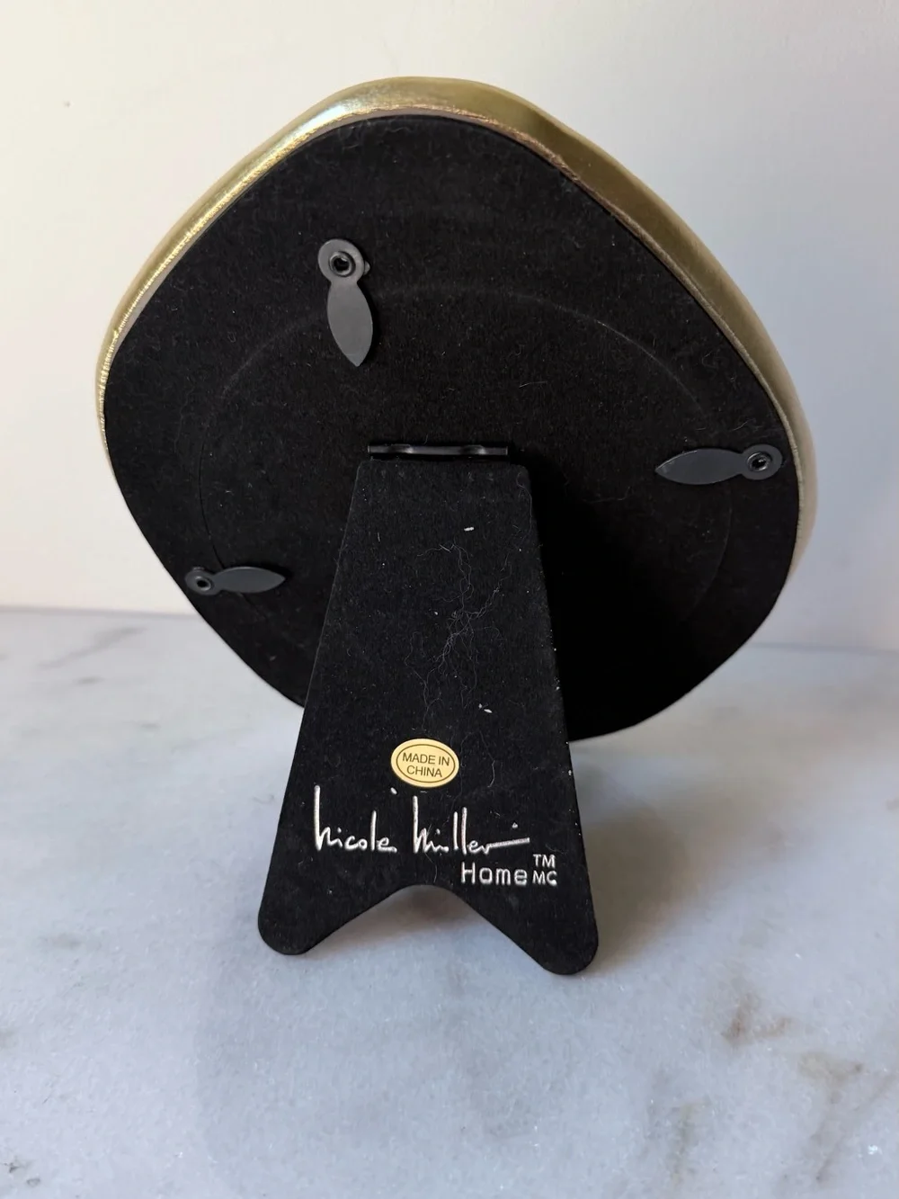 Modern gold picture frame for 4”x4” photo